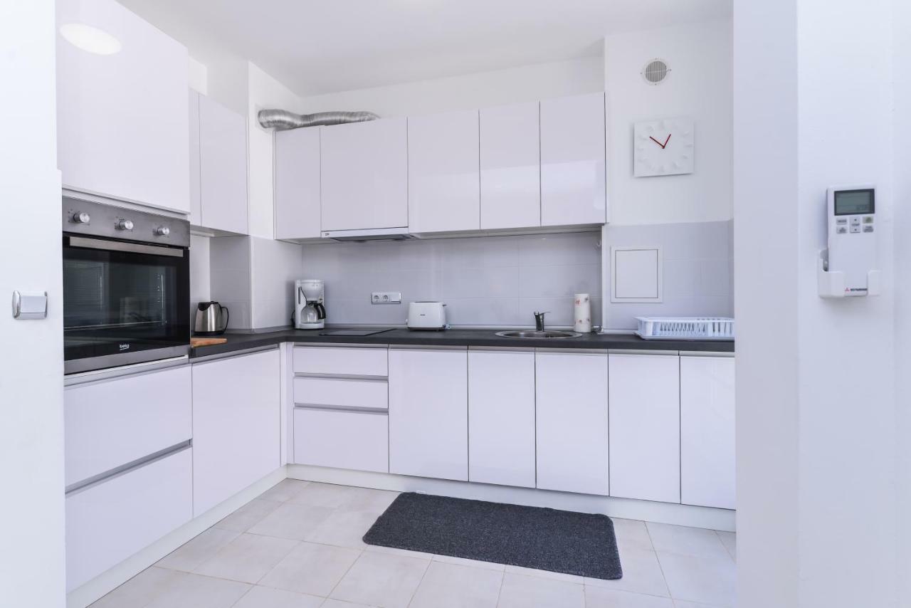 Cinecitta - One Bedroom Lion'S Bridge Apartment Sofia Ngoại thất bức ảnh